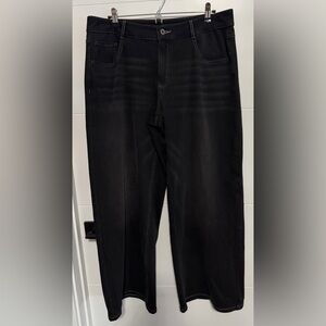✨NWT✨ HALARA: Flex Denim-Zipper Fly-Wide Leg- Size XL (inseam approx 30in)